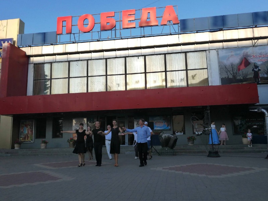 дом офицеров смоленск. смоленск первый военный госпиталь. кдц губернский смоленск. смоленский дом офицеров. зал дом офицеров смоленск.